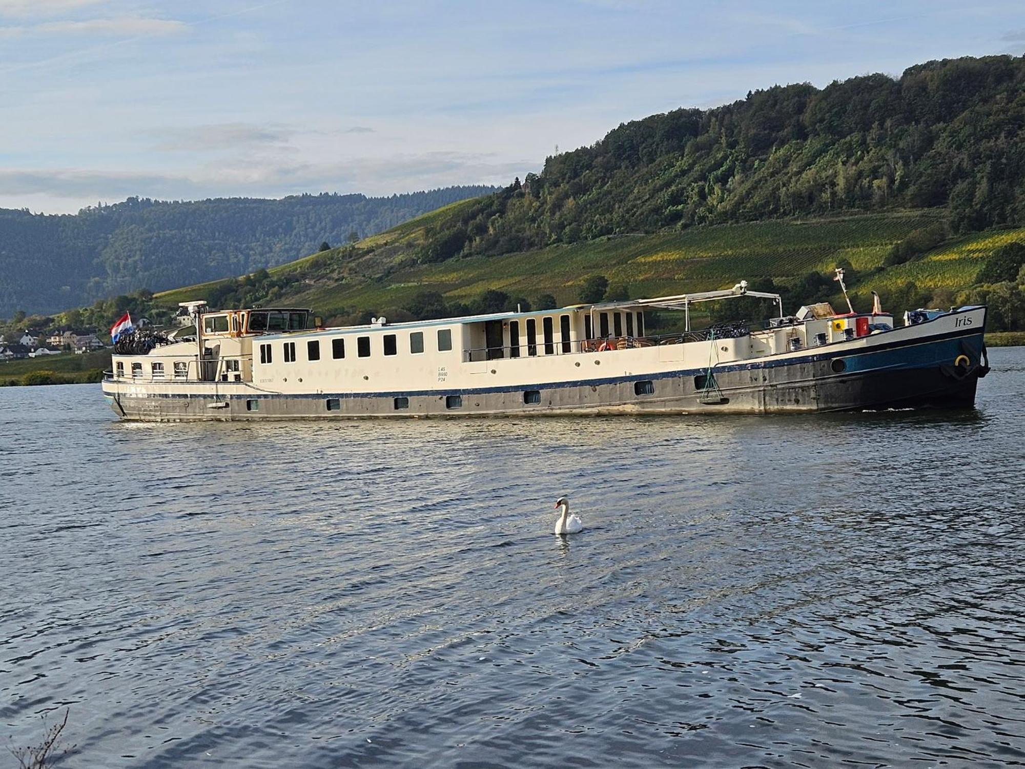 Hotelboat Iris 흐로닝언 외부 사진