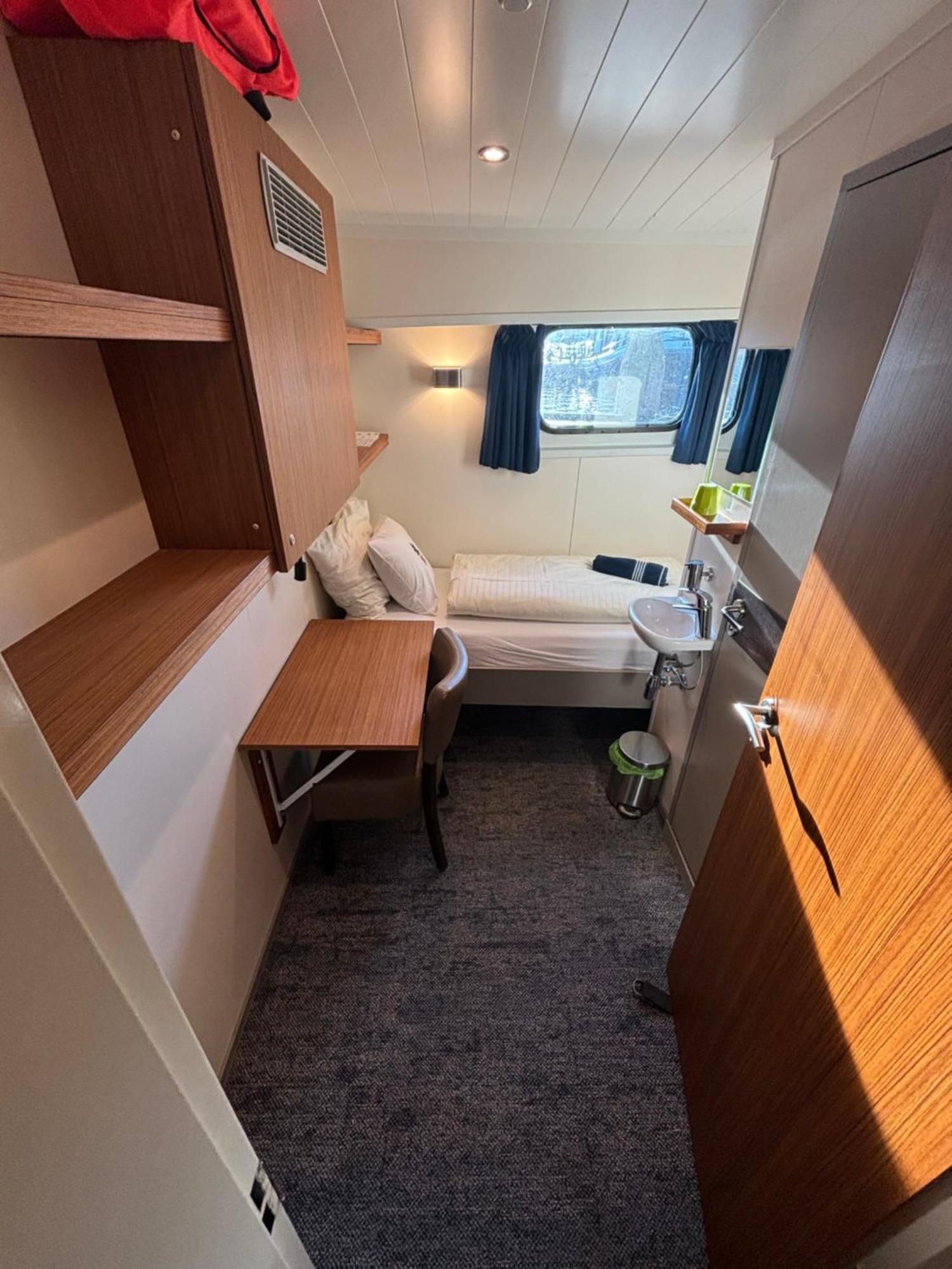 Hotelboat Iris 흐로닝언 외부 사진