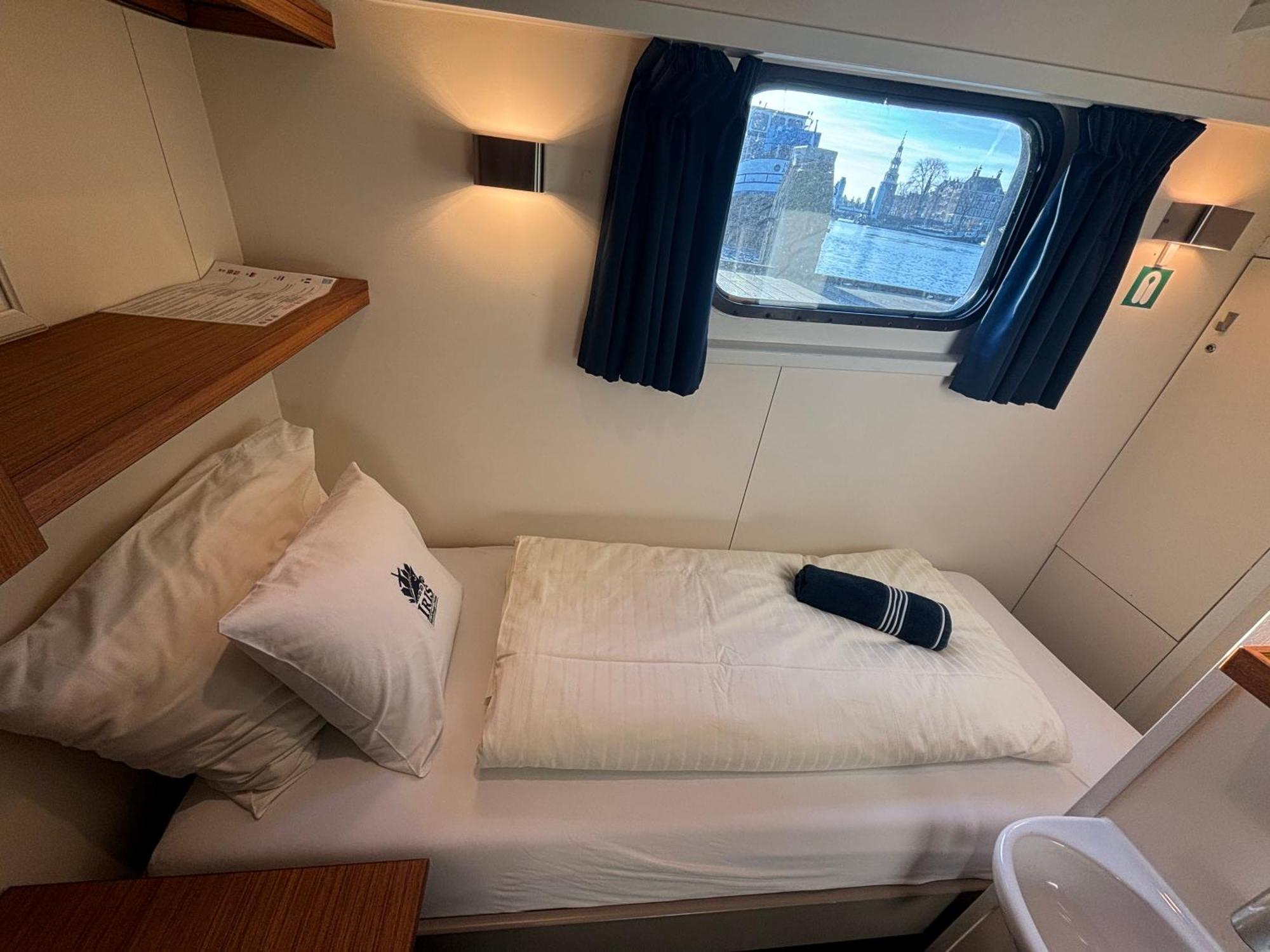 Hotelboat Iris 흐로닝언 외부 사진